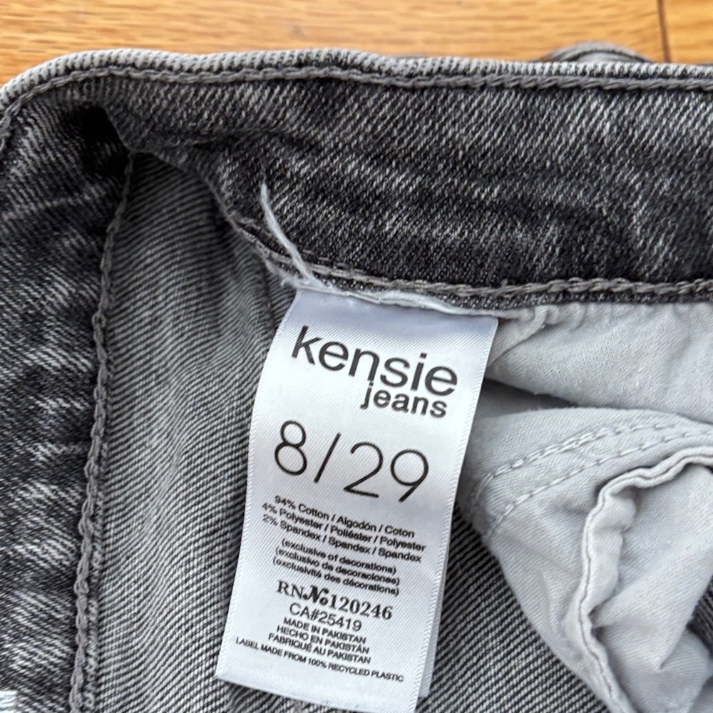 Kensie Charcoal Denim Jeans. Raw Hem. SZ 8 - Picture 7 of 12